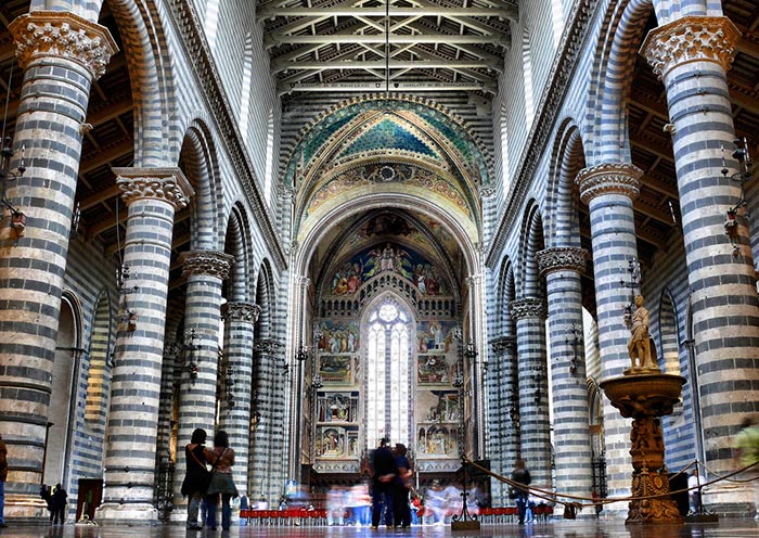 Interno Duomo di Orvieto