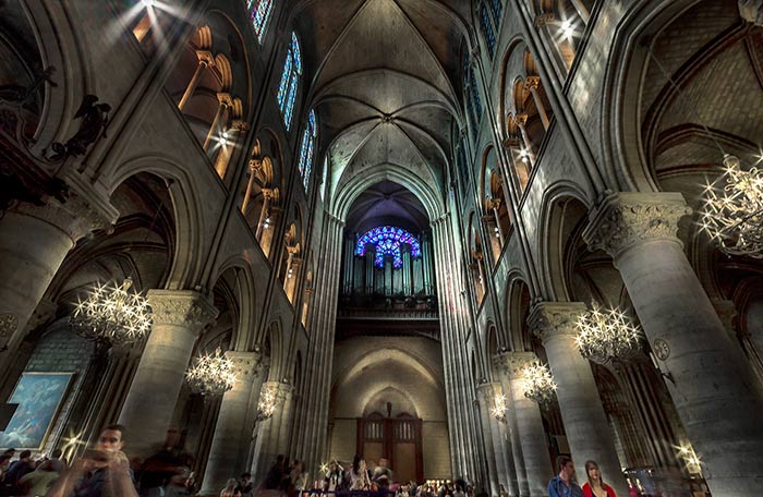 Rosone cattedrale Notre Dame di Parigi