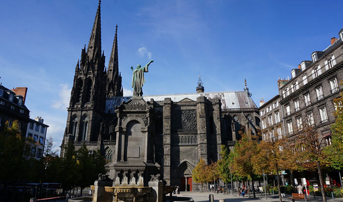 cattedrale gotica di Clermont Ferrand