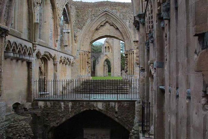rovine abbazia di Glastonbury